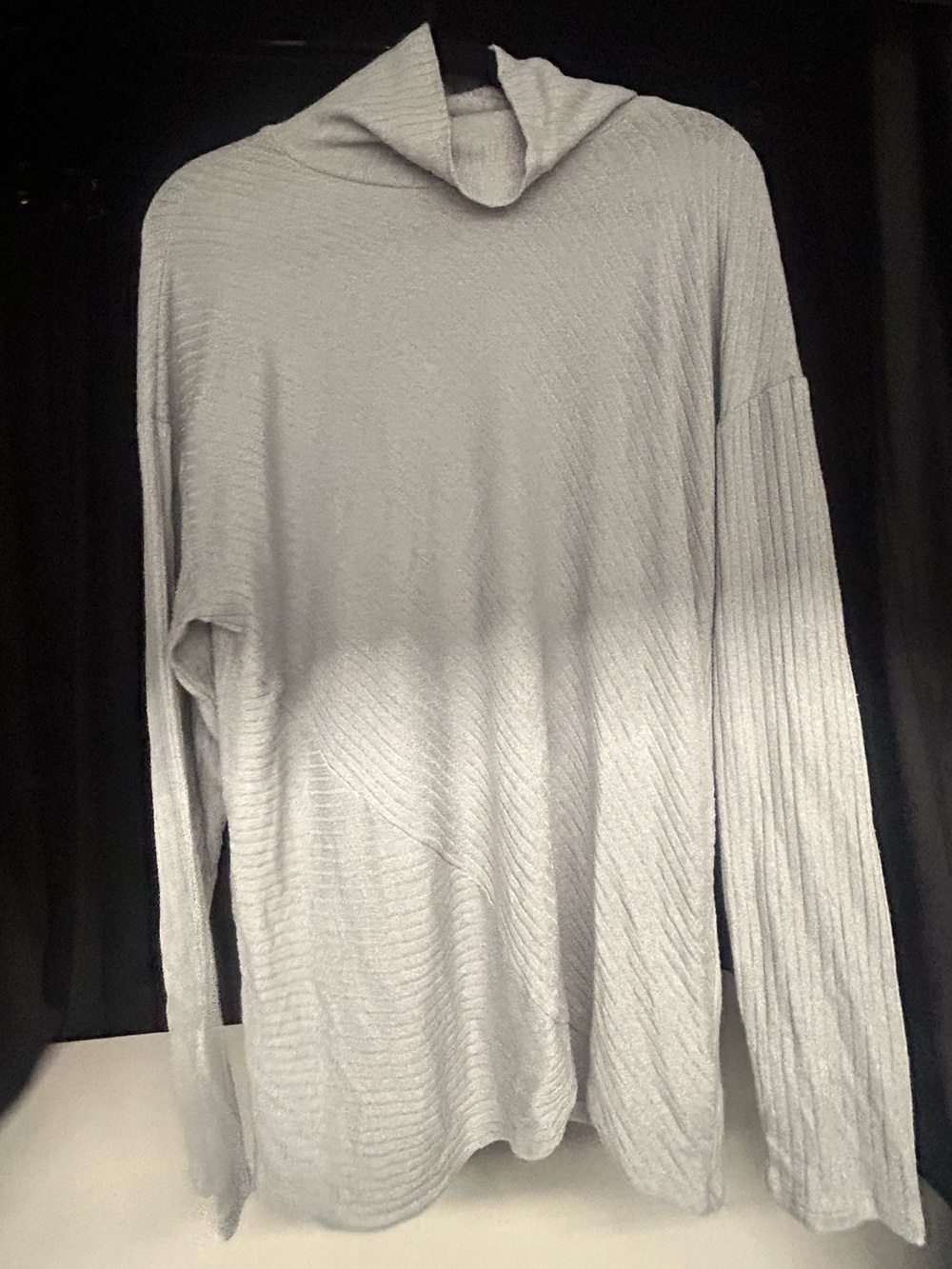 Simply Vera Vera Wang Light Gray Men’s Turtleneck Sweater